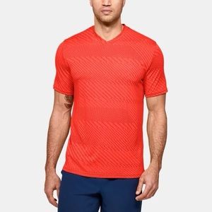 NWT Under Armour MEN'S Athletic Shirt loose S/L